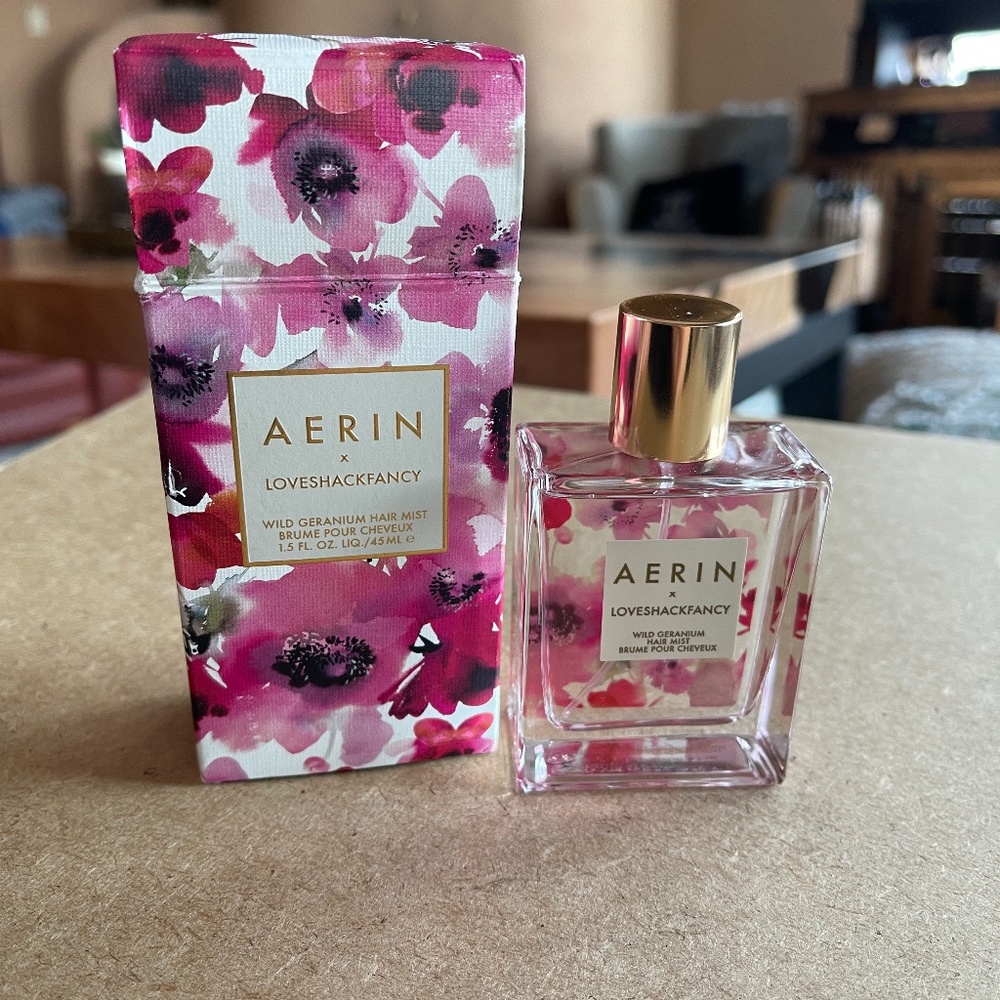 ESTÉE LAUDER Aerin Beauty X Loveshackfancy Wild Geranium Hair Mist